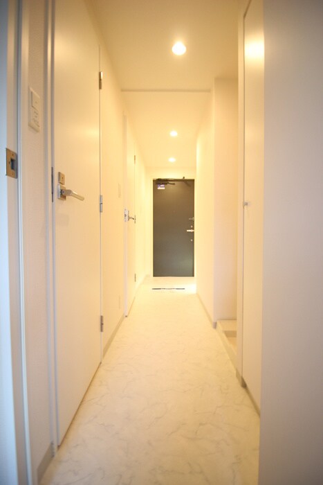 物件内観写真20　(廊下)