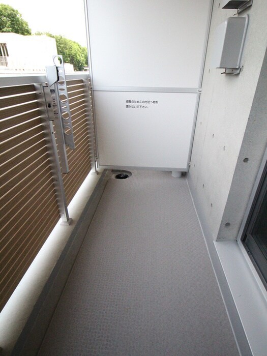 物件内観写真18　(室内からの展望)