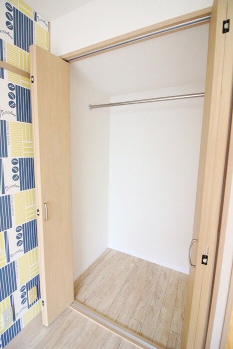 物件内観写真10　(収納)