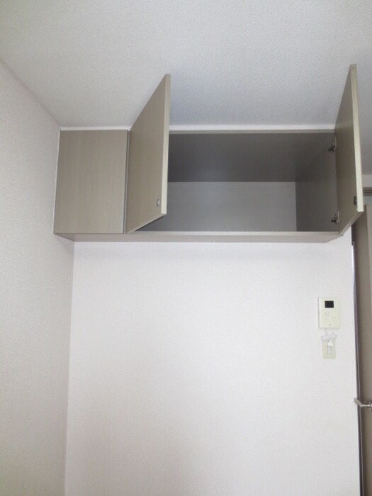 物件内観写真18　(収納)