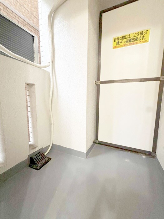 物件内観写真16　(ベランダ・バルコニー)