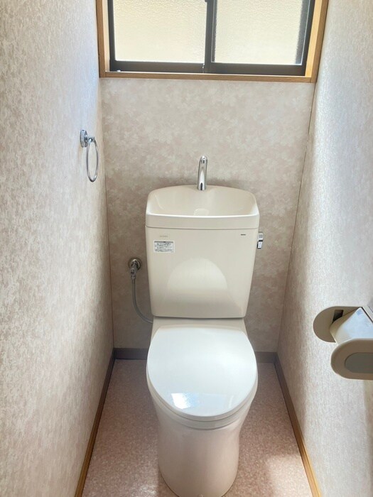 物件内観写真12　(トイレ)