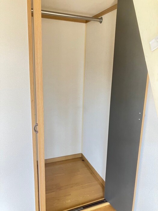 パ－クアベニュ－の収納