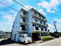 est porteの外観写真