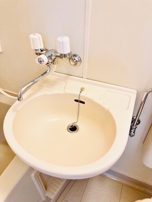 物件内観写真11　(洗面)