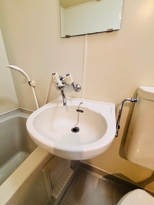 物件内観写真12　(洗面)