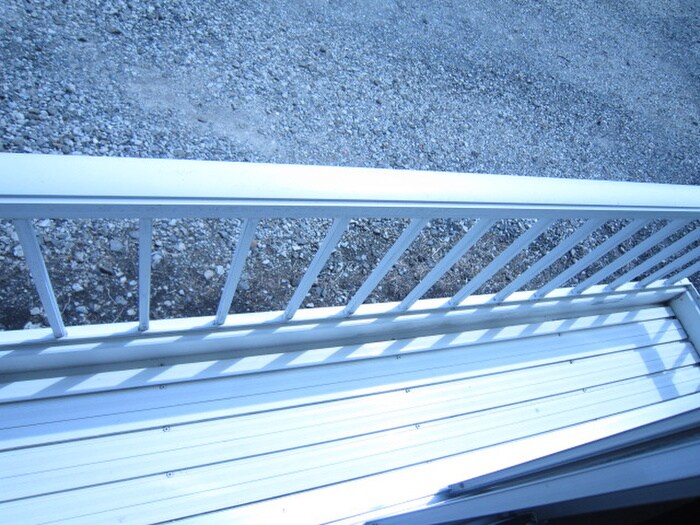 物件内観写真13　(室内からの展望)