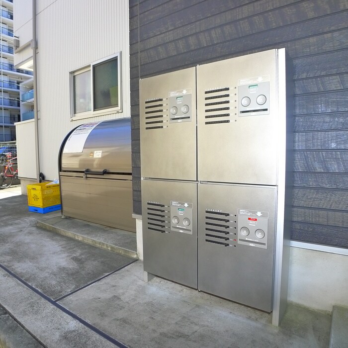 物件外観写真4　(建物設備)