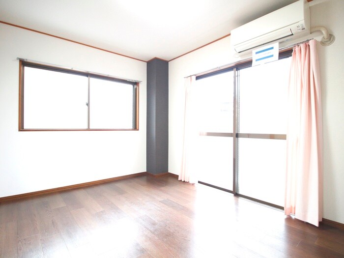 物件内観写真16　(居室)