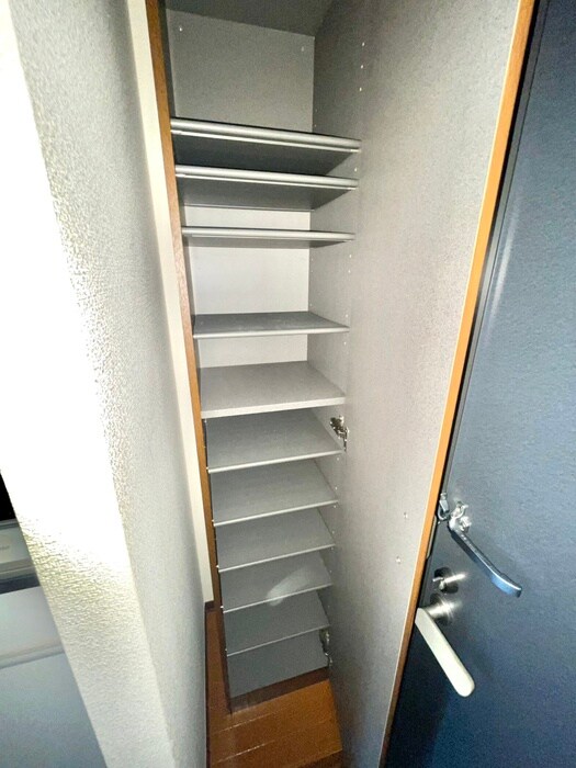 物件内観写真20　(靴箱)