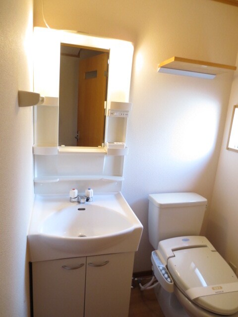 物件内観写真13　(洗面)