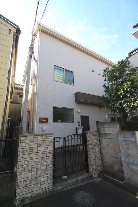 物件外観写真2　(外観写真)