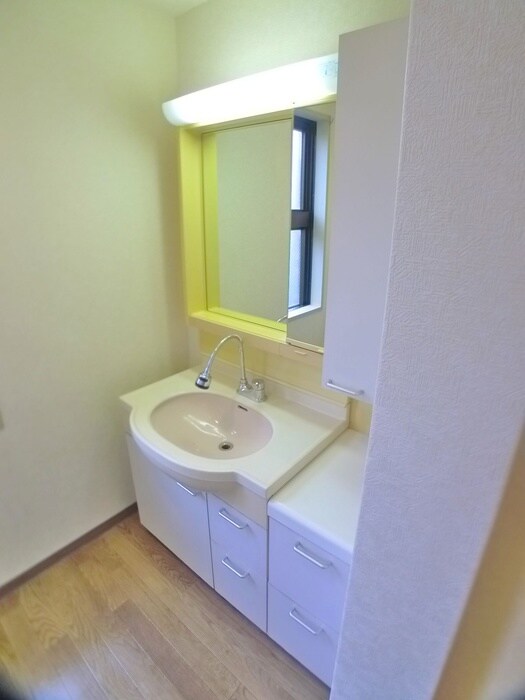 物件内観写真13　(洗面)