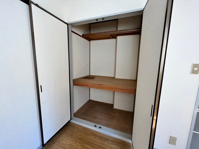 物件内観写真14　(収納)