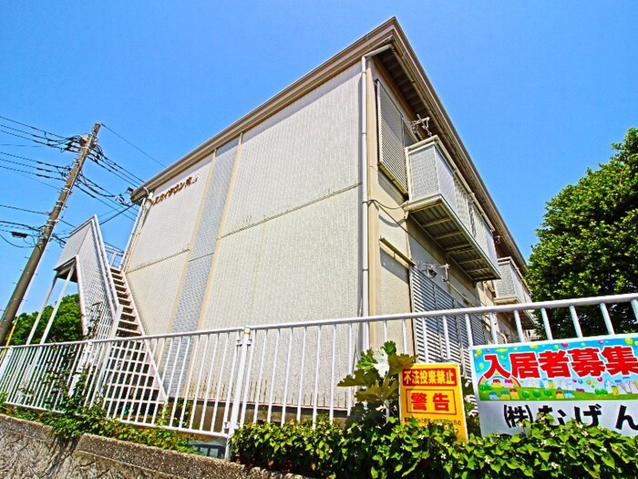 物件外観写真5　(エントランス部分)