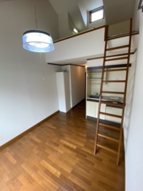 物件内観写真9　(居室)