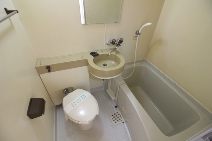 物件内観写真11　(トイレ)