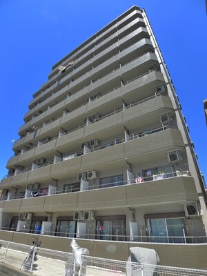 ルーラル八番館外観写真