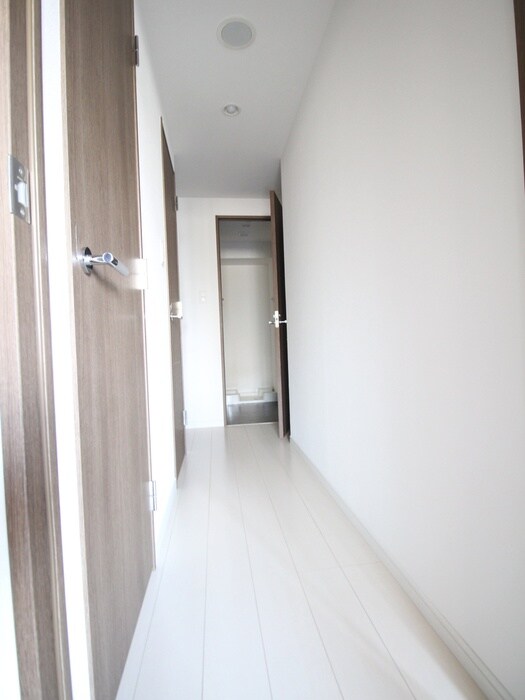 物件内観写真17　(廊下)
