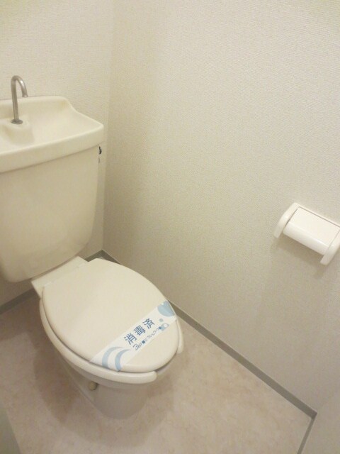 物件内観写真10　(トイレ)