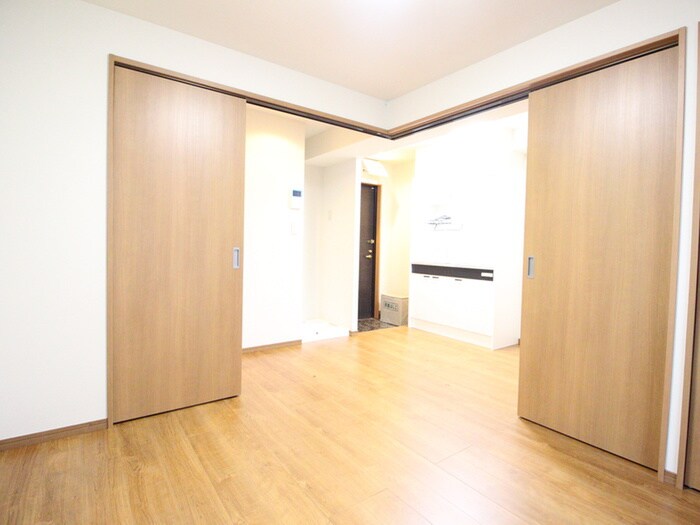 物件内観写真8　(居室)