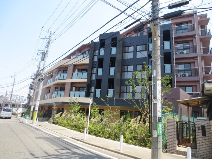 物件外観写真3　(外観写真)