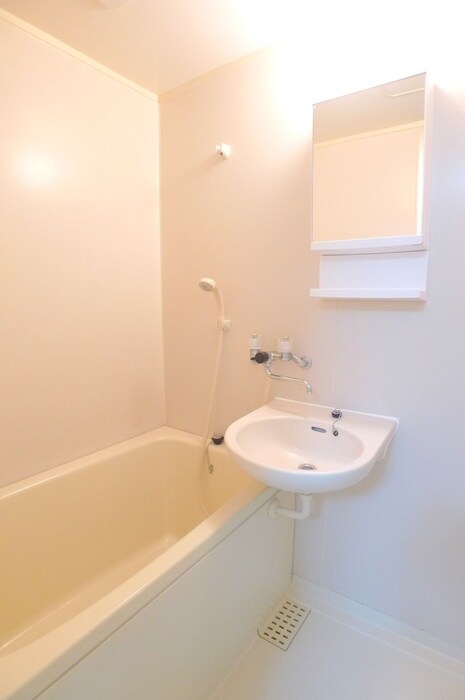 物件内観写真13　(バス／シャワールーム等)