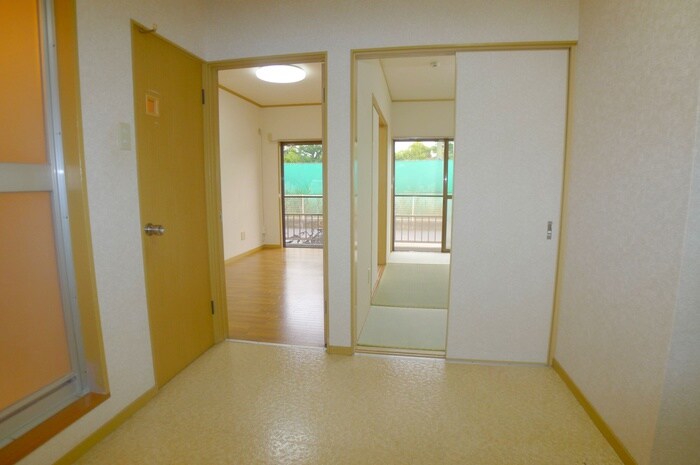 物件内観写真19　(居室)