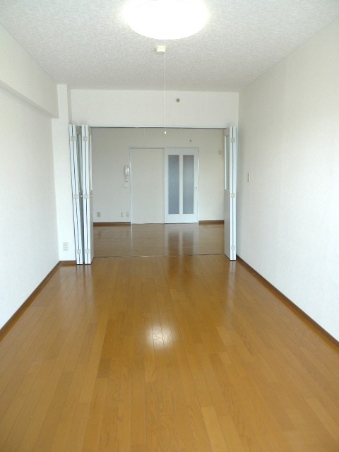 物件内観写真5　(居室)