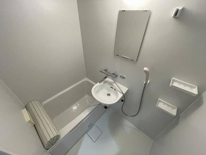 物件内観写真17　(洗面)