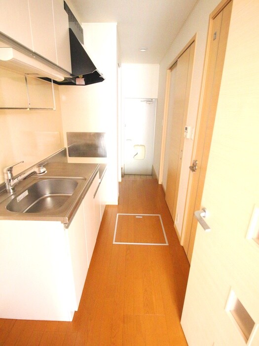 物件内観写真19　(廊下)