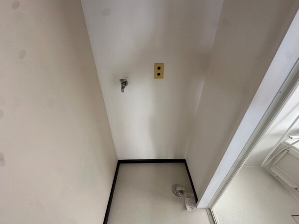 洗濯機置場
