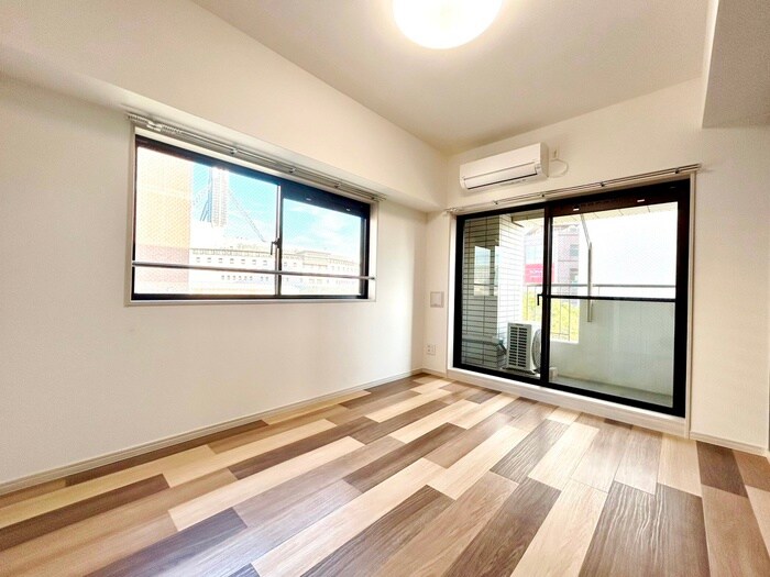 物件内観写真9　(居室)