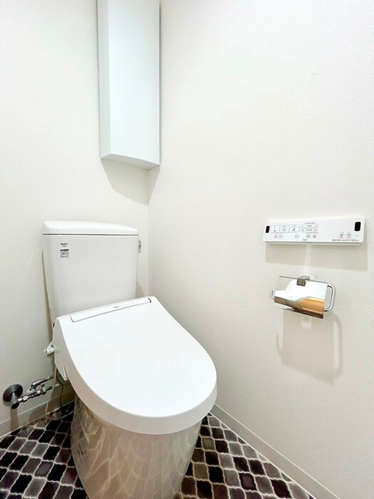 物件内観写真14　(トイレ)