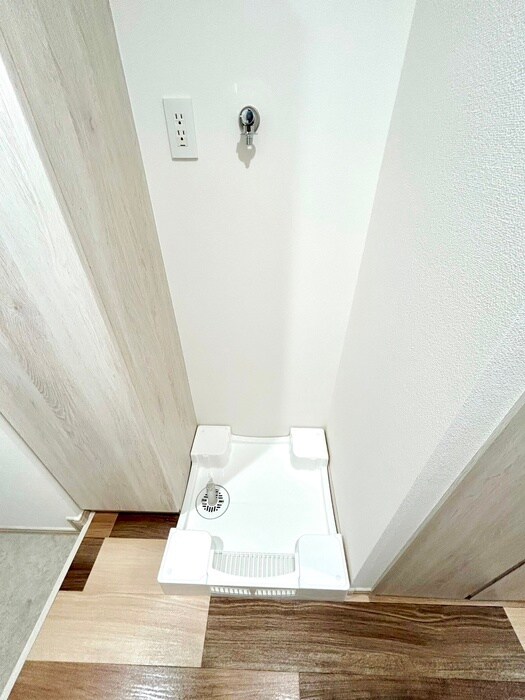 物件内観写真21　(洗濯機置場)