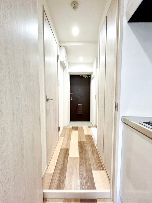 物件内観写真22　(廊下)