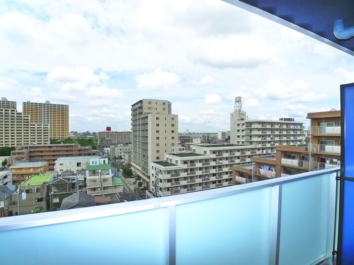 物件内観写真16　(室内からの展望)