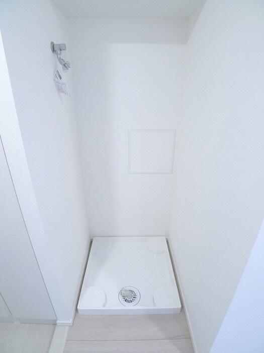 物件内観写真21　(洗濯機置場)