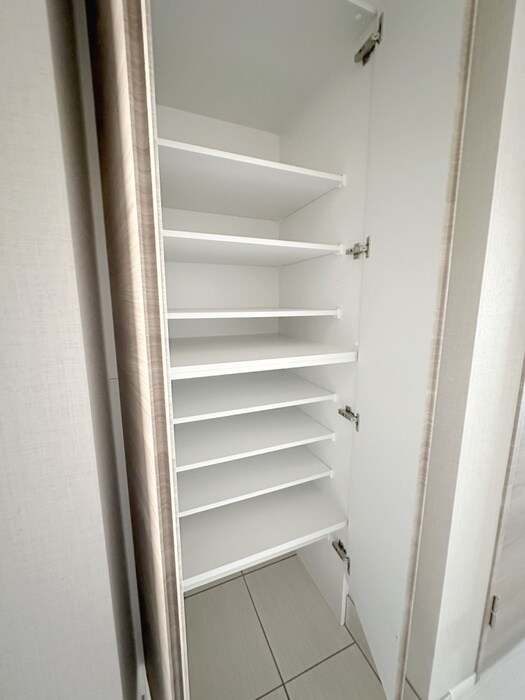 物件内観写真19　(靴箱)