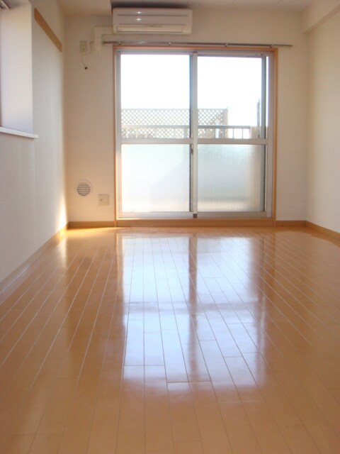 物件内観写真8　(内観写真)