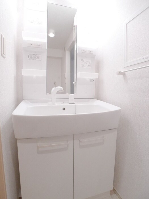 物件内観写真13　(洗面)