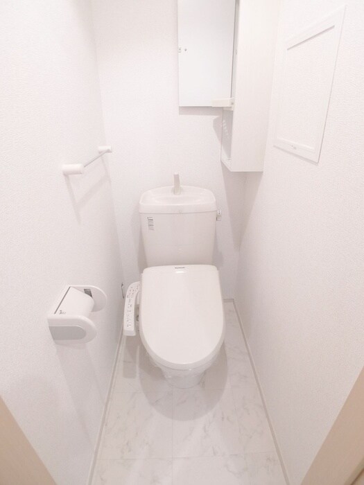 物件内観写真18　(トイレ)