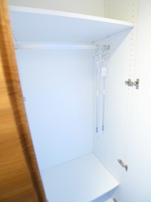 物件内観写真8　(収納)