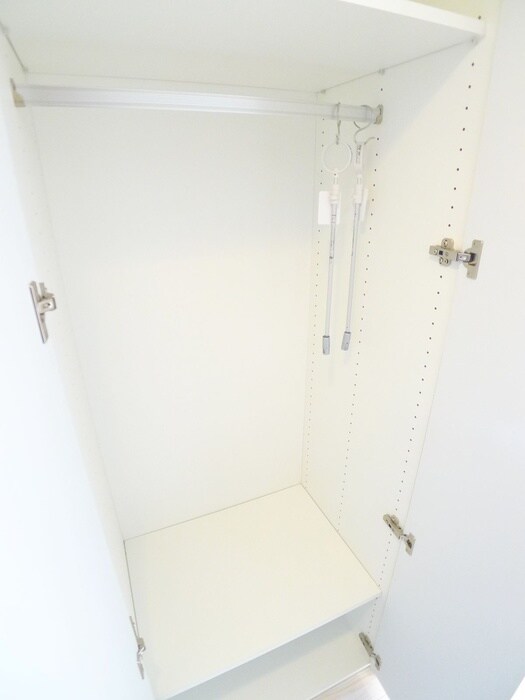 物件内観写真8　(収納)