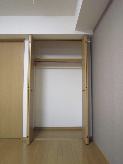 物件内観写真11　(収納)