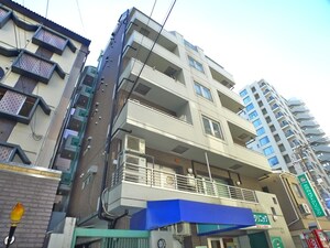 エムロード外観写真