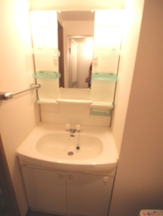 物件内観写真11　(洗面)