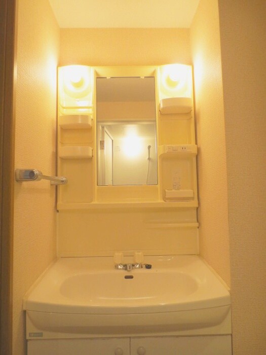 物件内観写真11　(洗面)