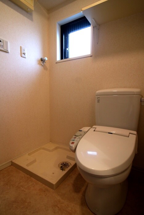 物件内観写真14　(トイレ)