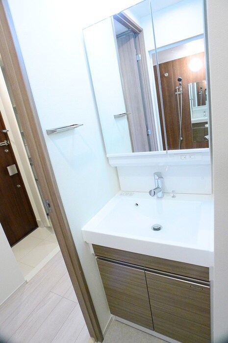 物件内観写真13　(洗面)